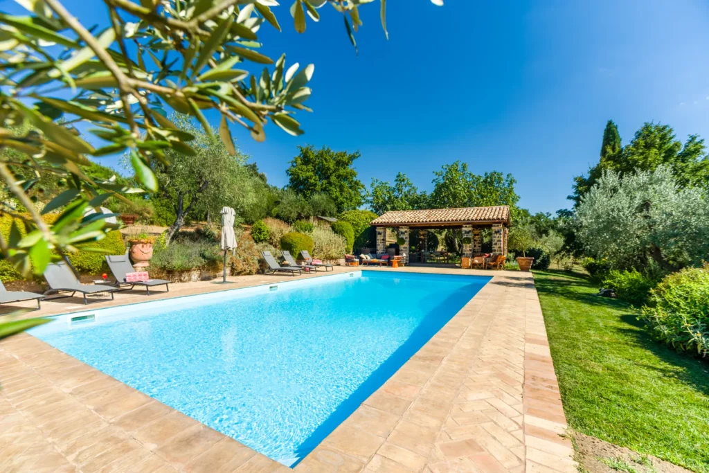 The pool at midday